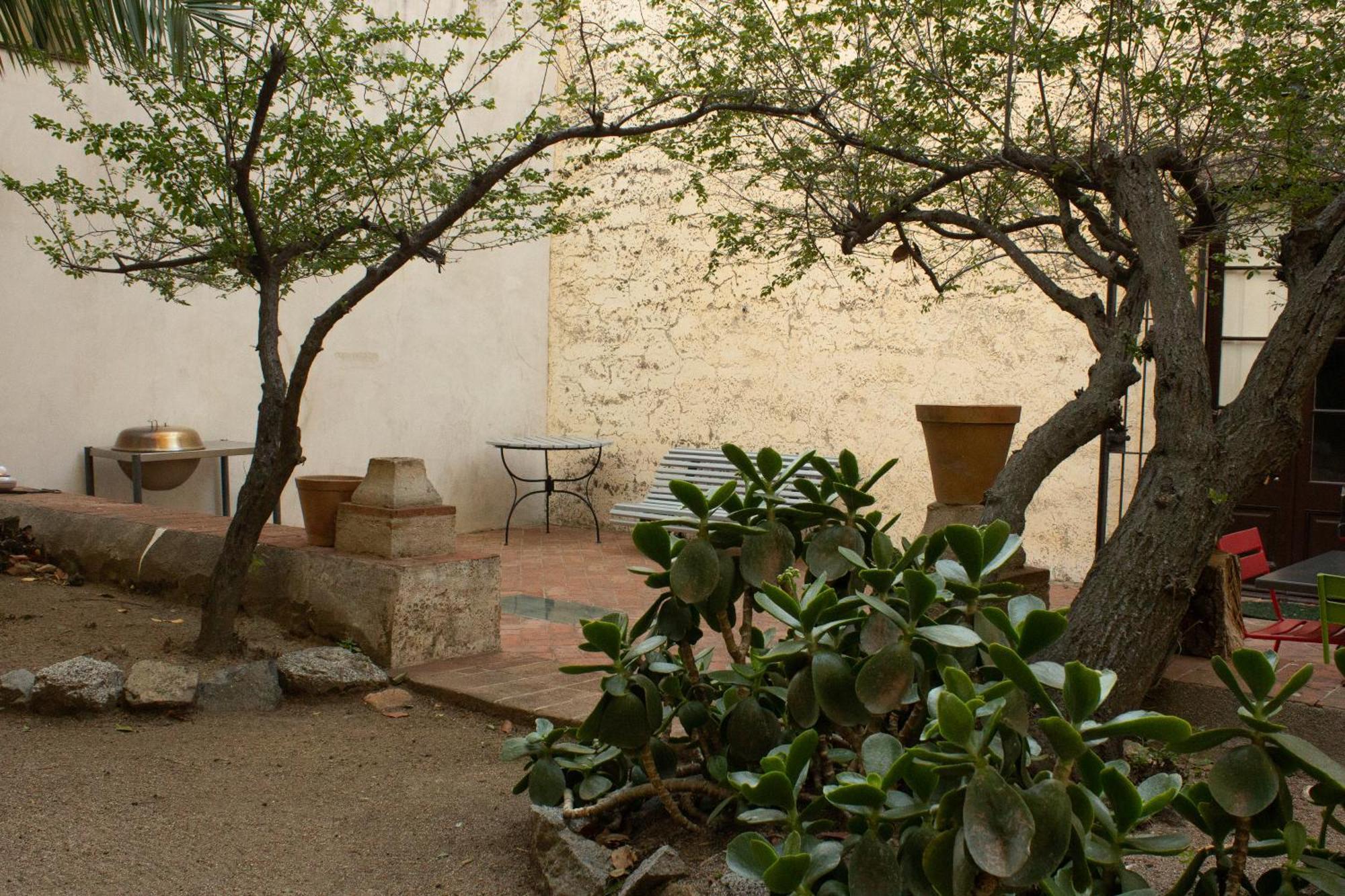 Can Rovira - Stunning Neoclassical Mansion, Just 20 Min Drive From Barcelona City Center, Ideal For Groups And Families Alella Extérieur photo
