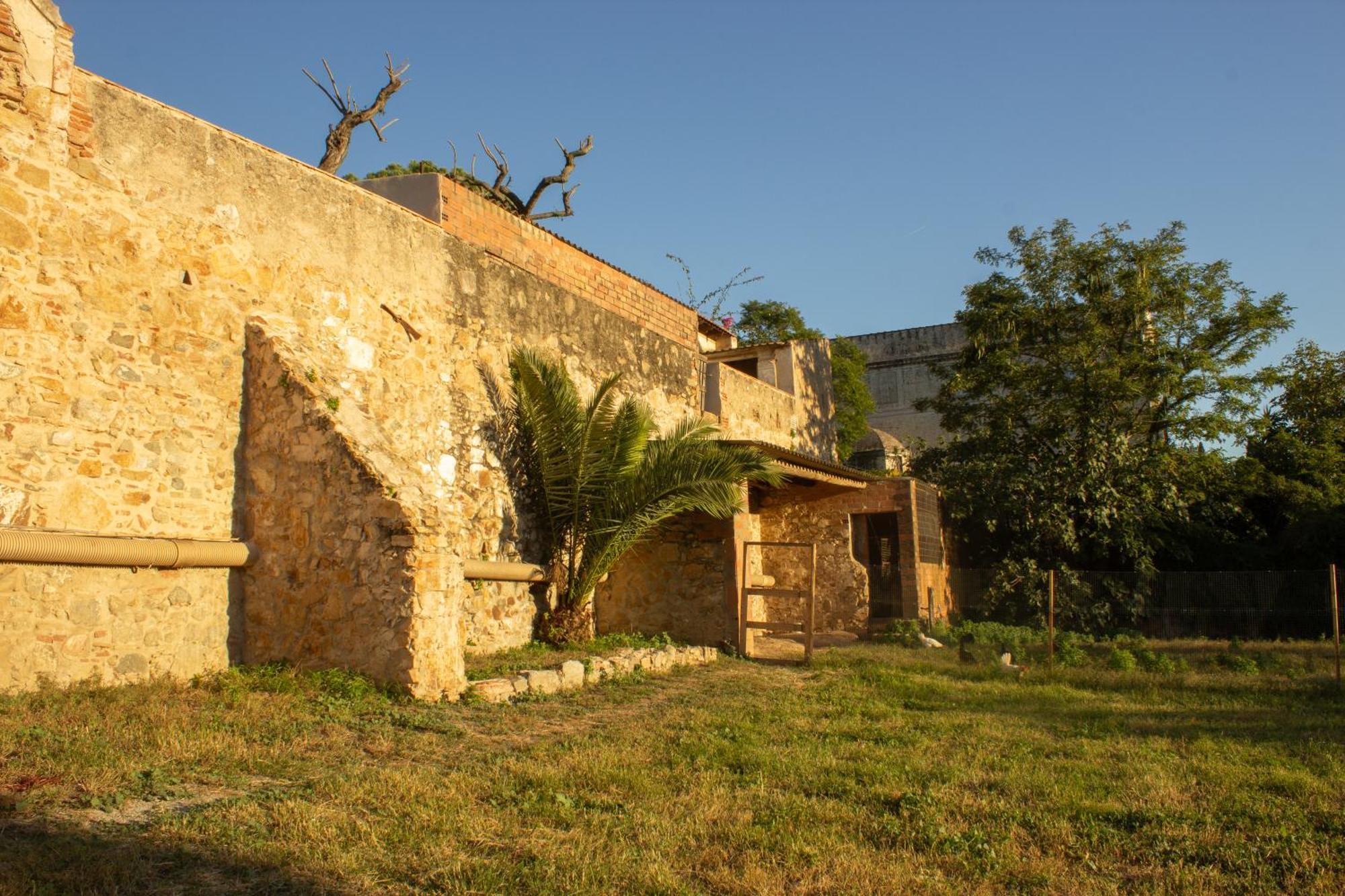 Can Rovira - Stunning Neoclassical Mansion, Just 20 Min Drive From Barcelona City Center, Ideal For Groups And Families Alella Extérieur photo